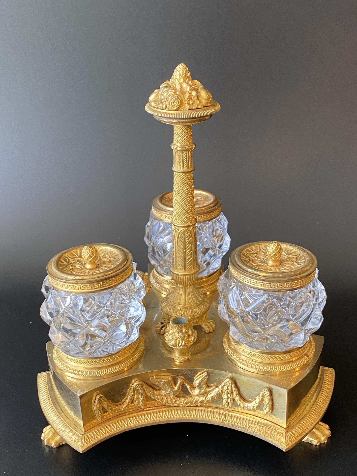 Empire vuurverguld inktstel brons.
