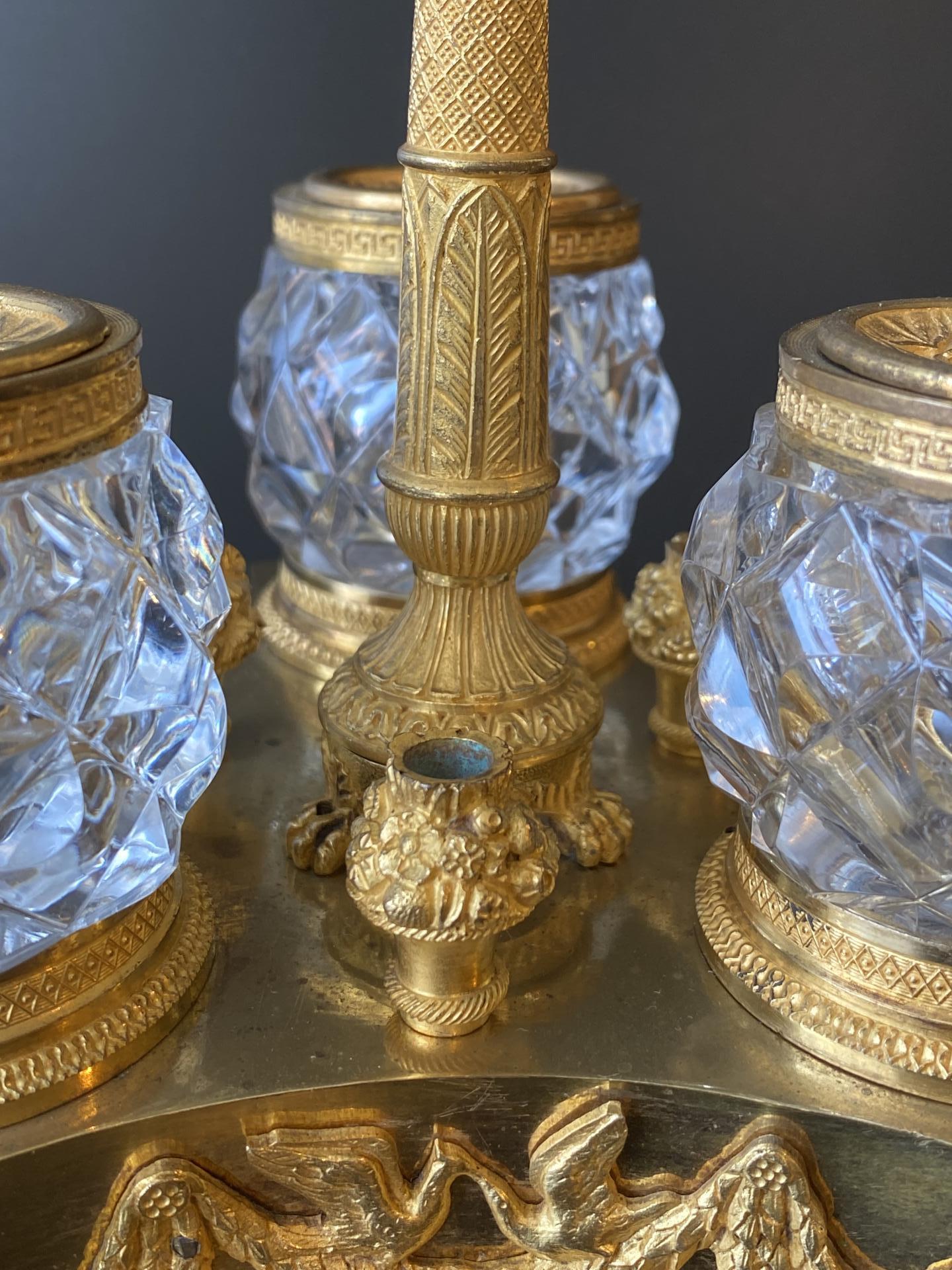 Empire vuurverguld inktstel brons.