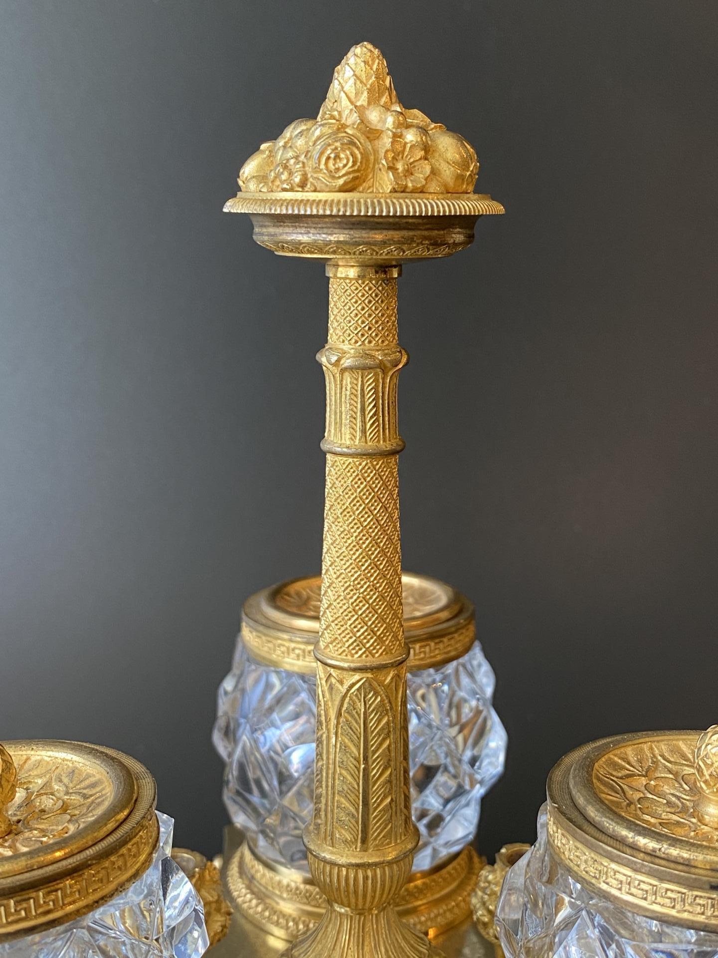 Empire vuurverguld inktstel brons.
