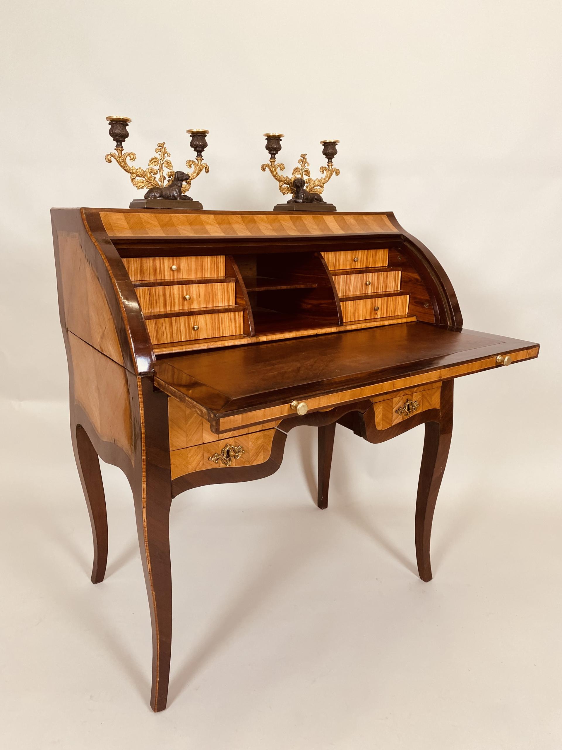 Louis Seize dames bureau.
