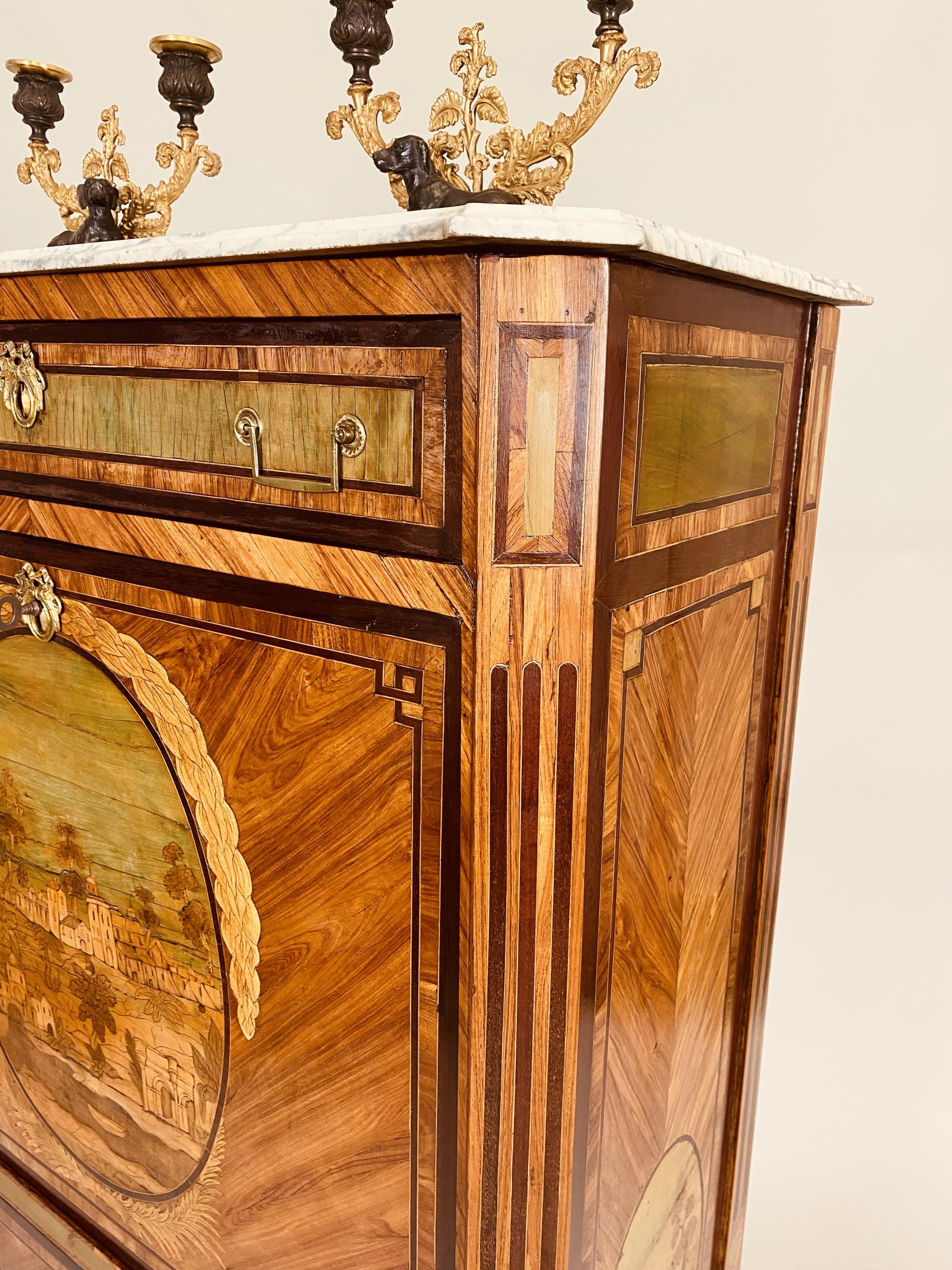 Louis Seize secretaire a abbatant.
