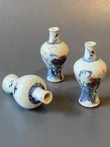 Chinese poppenhuis vaasjes (3x).