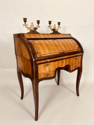 Louis Seize dames bureau.